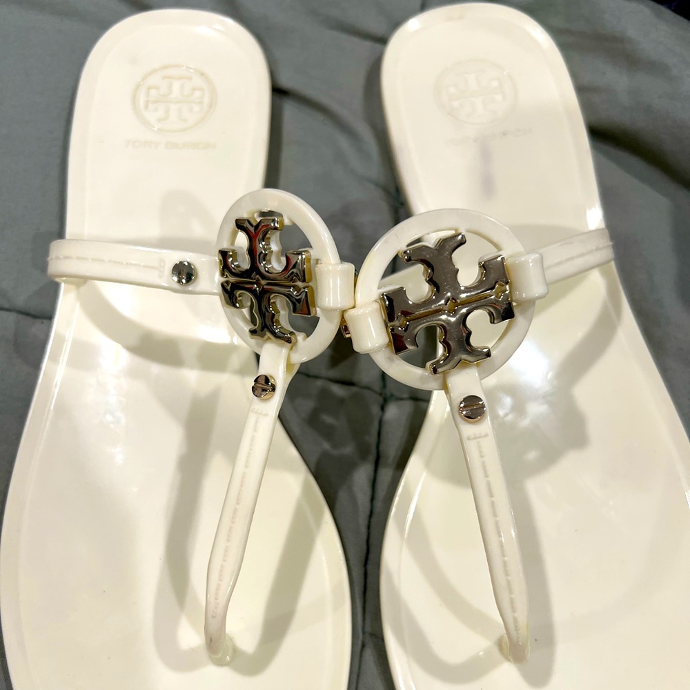 Women Tory Burch jelly sandals